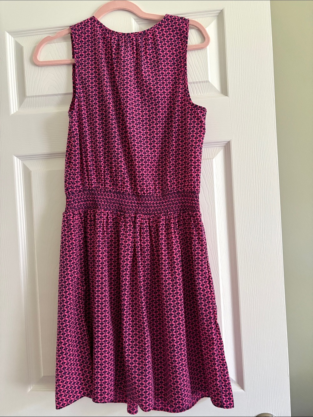 Gap Summer Sleeveless Lightweight Poly Dress with Pockets Sz Medium - Picture 5 of 7